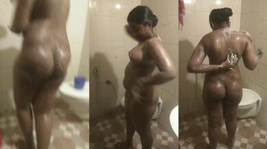 Tamil girl nude bath video made by her boyfriend