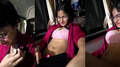 Sexy tamil girl Khadija naked show from bus