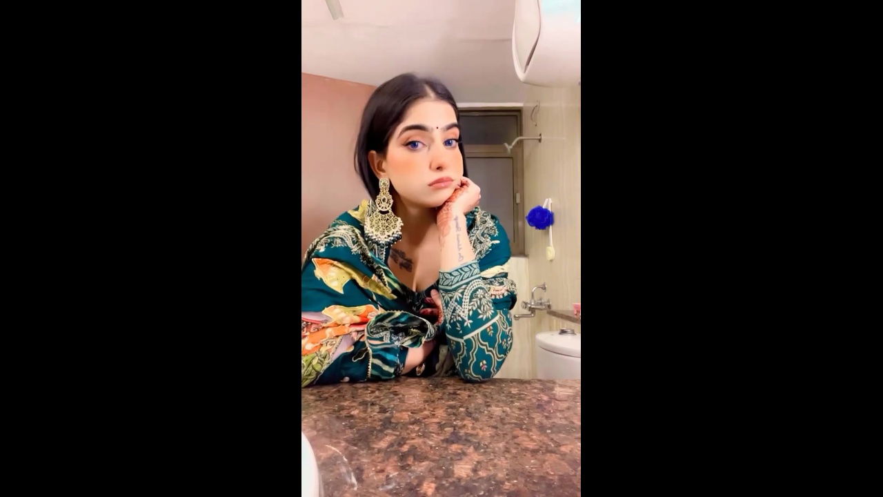 Jasmeet Kaur Leaked Nude Video Call – Famous Desi Instagram Girl’s Viral Desi MMS