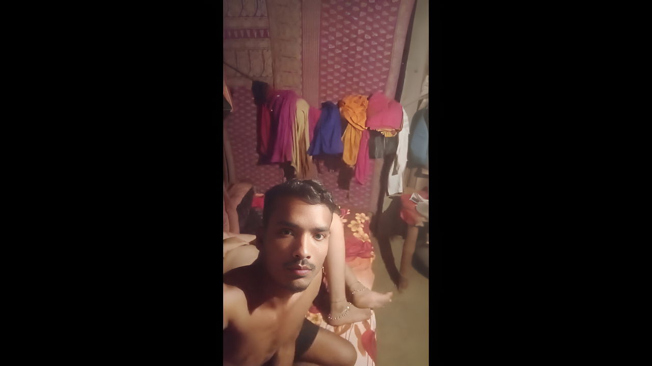 Dehati Bhabhi’s Passionate Sex with Young Lover – Viral Desi Clips on Desi49