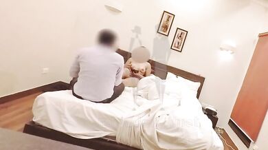 Smriti jain hotel guard viral dare video