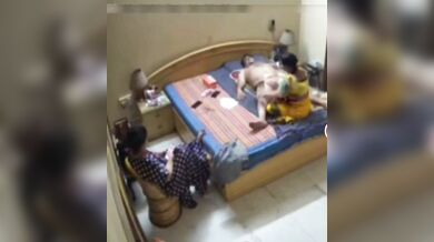 Desi couple getting massage from kamwali aunty (CCTV)