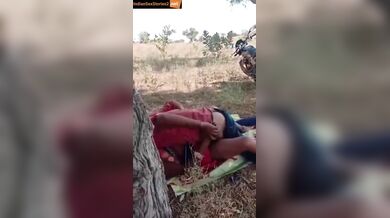 Rajasthani bhabhi and lover caught fucking outdoor mms