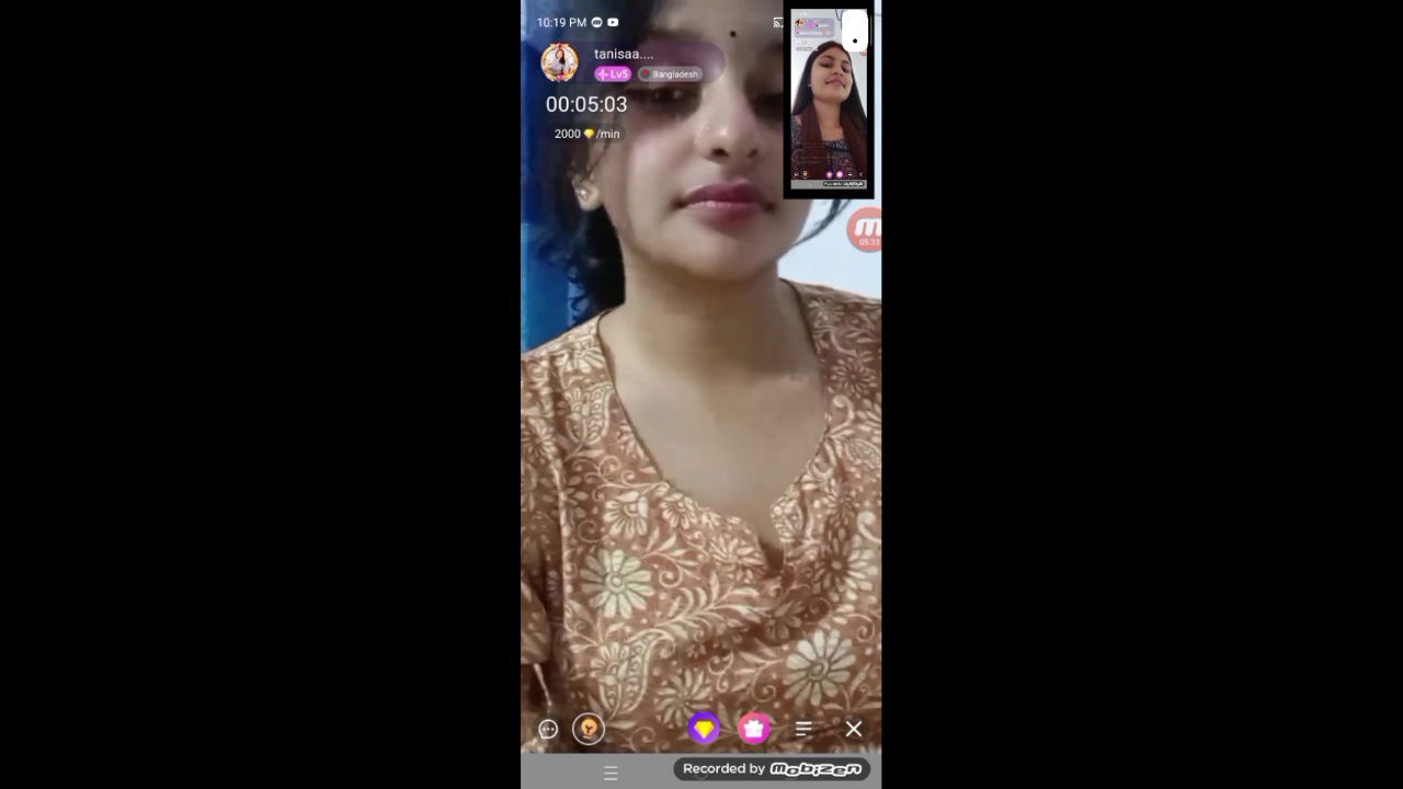 Steamy Tanisaa Desi Aunty MMS – Viral Bhabhi Video from Indian Web Series