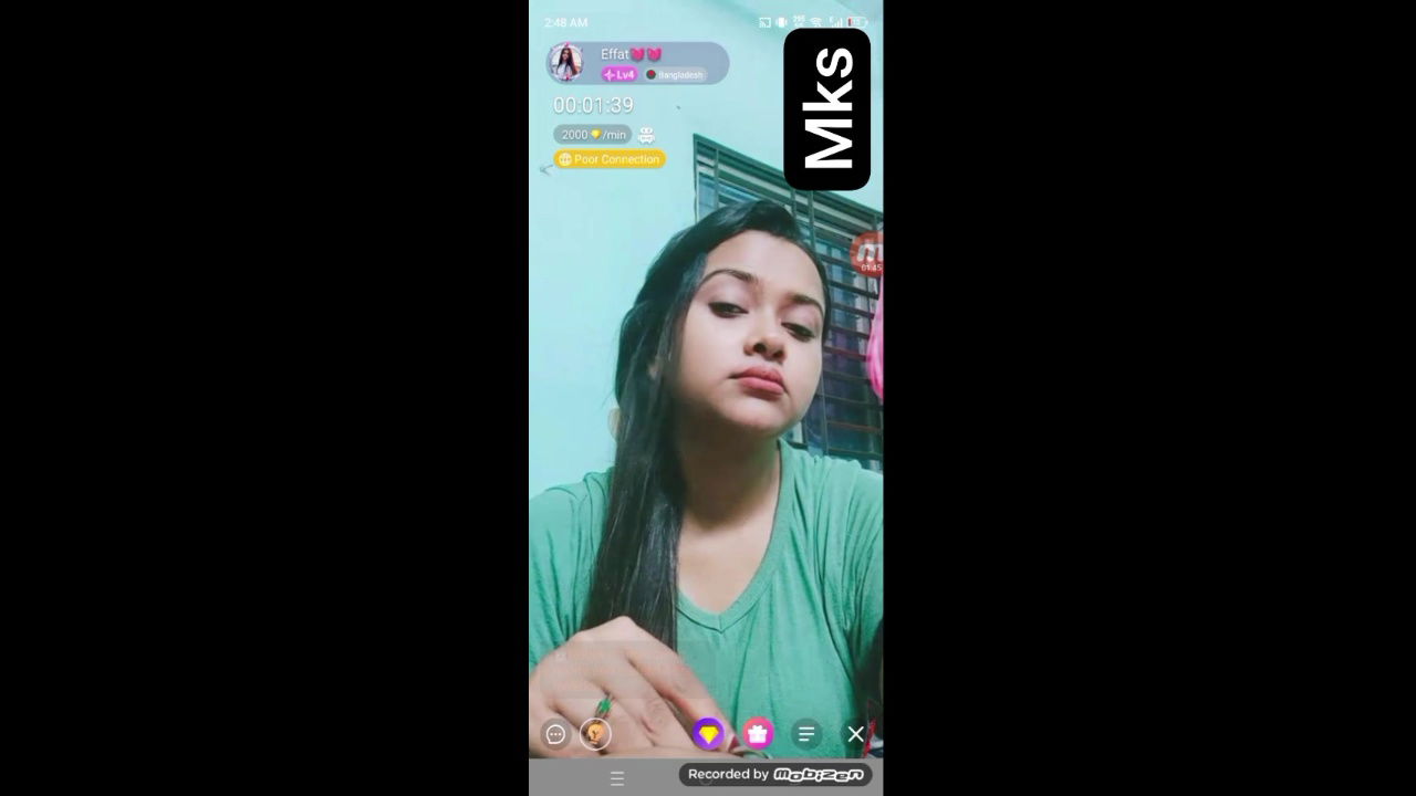 Effat Aunty’s Steamy Desi49 Viral MMS – Hot Bhabhi in Indian Web Series Clip