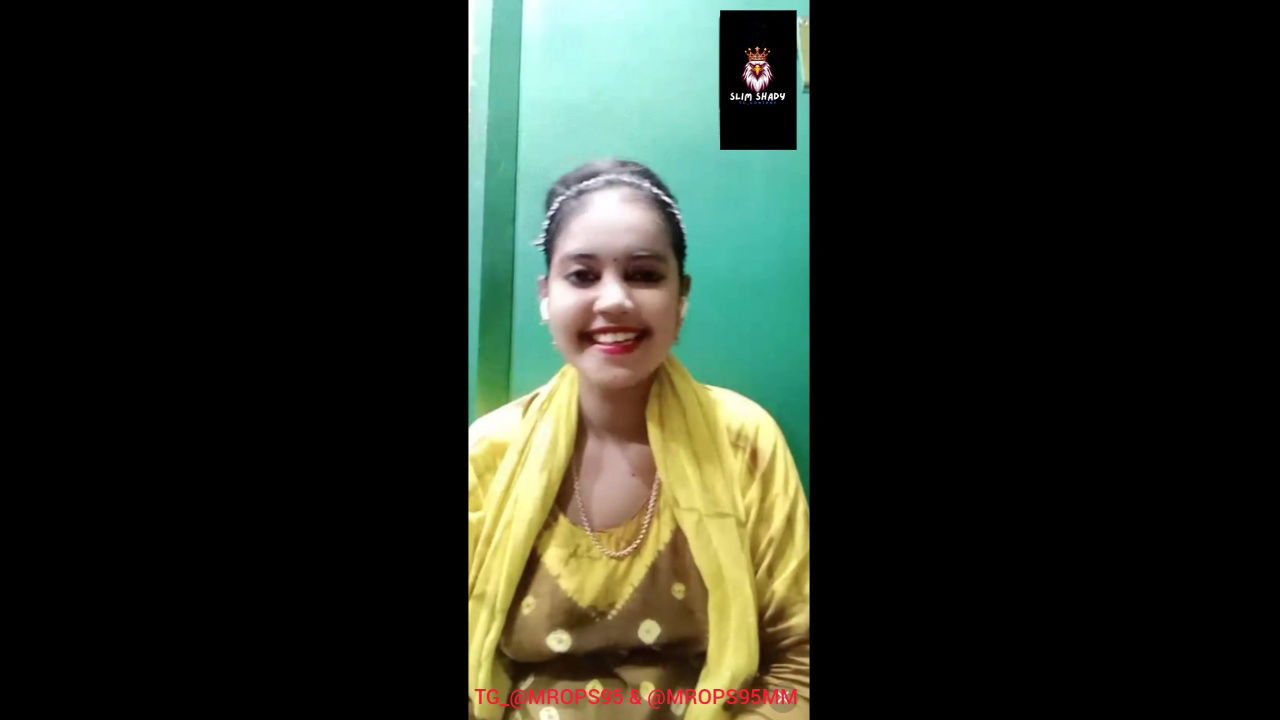 Seductive Crush on Riya: Desi Aunty’s Viral MMS Leak