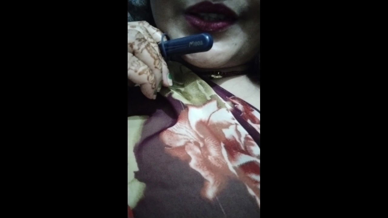 Desi Aunty’s Forbidden Sasur Ke Saath Chudai Story – Viral Desi MMS Video