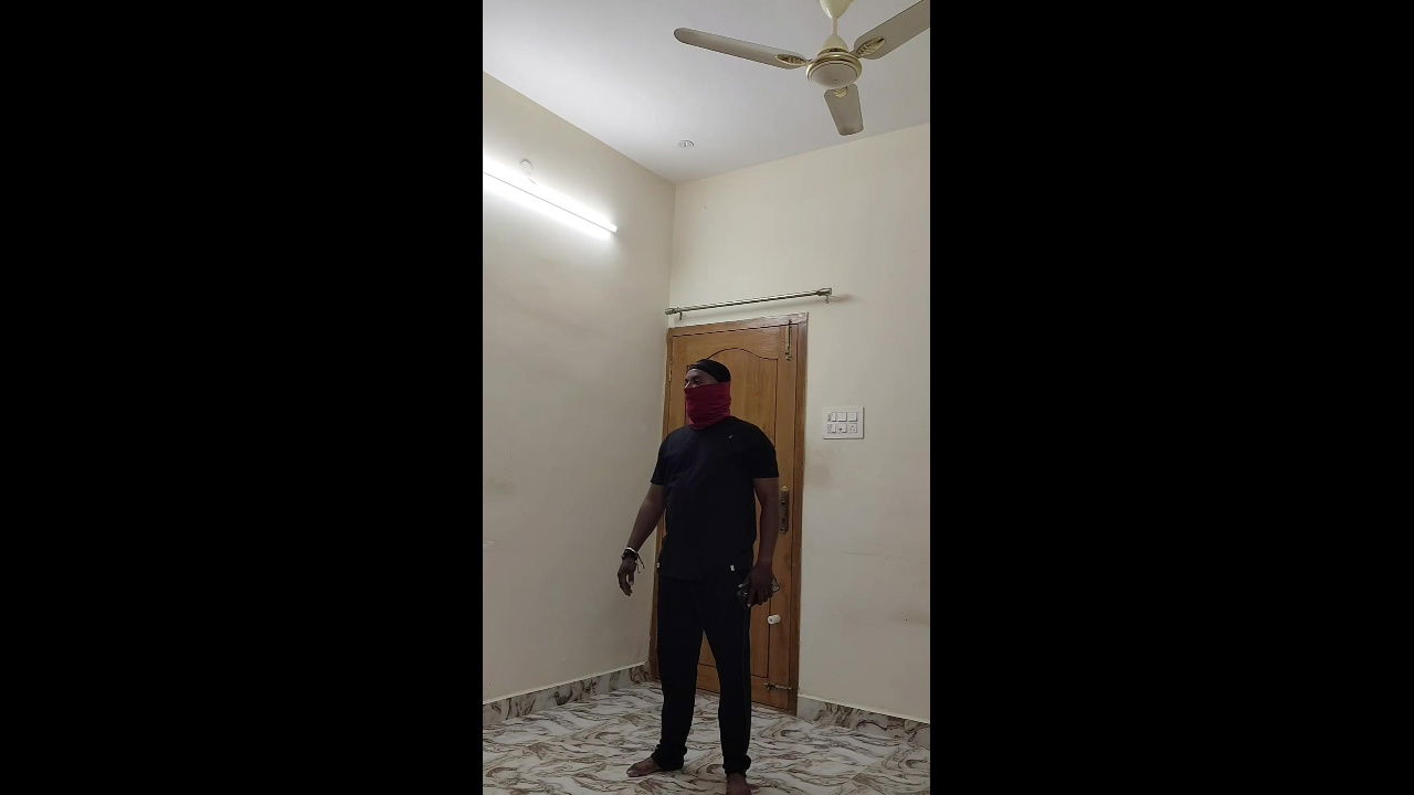 Desi Aunty Seduced and Fucked by Horny Neighbour in Viral Desi MMS