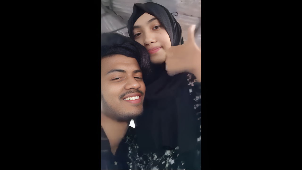 Desi49 Cute Babe in Viral Desi MMS Enjoys Boob Sucking by Boyfriend – Hot Aunty Bhabhi Style Indian Web Series Clip