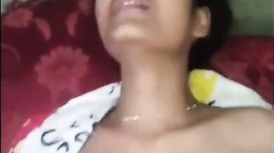 Big boobs desi girl taking big lund in her clean shaved chut