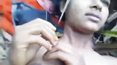 Bihari girl fucked and cummed on her jhaant in xxx farm bf