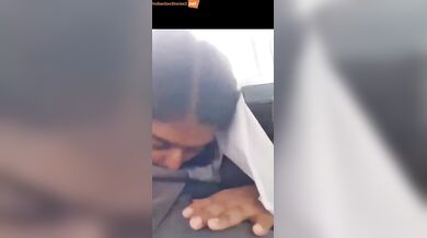 Mumbai college girl sucks boyfriend in heavy traffic